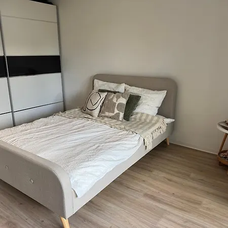 Staytime - Rose Apartment